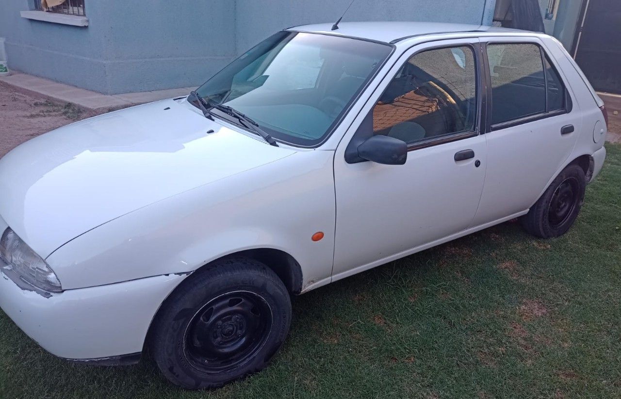 Ford Fiesta Usado en Mendoza, deRuedas