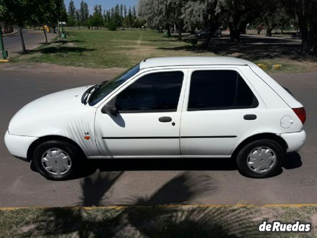 Ford Fiesta Usado en Mendoza, deRuedas