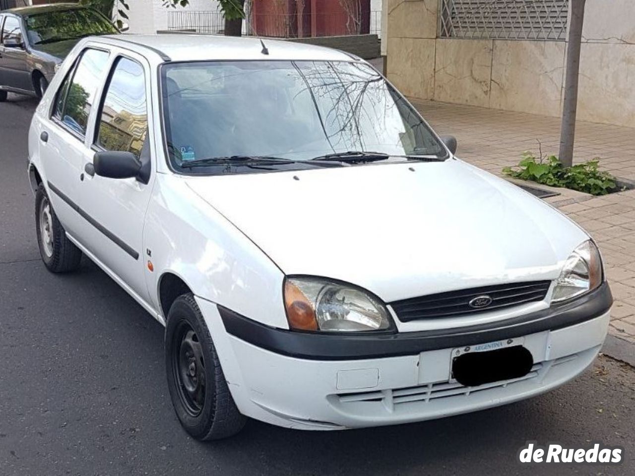 Ford Fiesta Usado en Mendoza, deRuedas