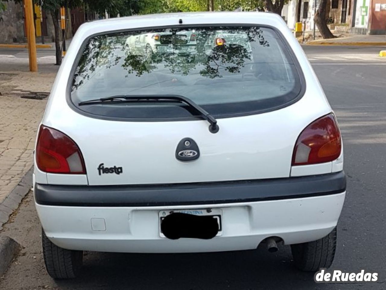 Ford Fiesta Usado en Mendoza, deRuedas