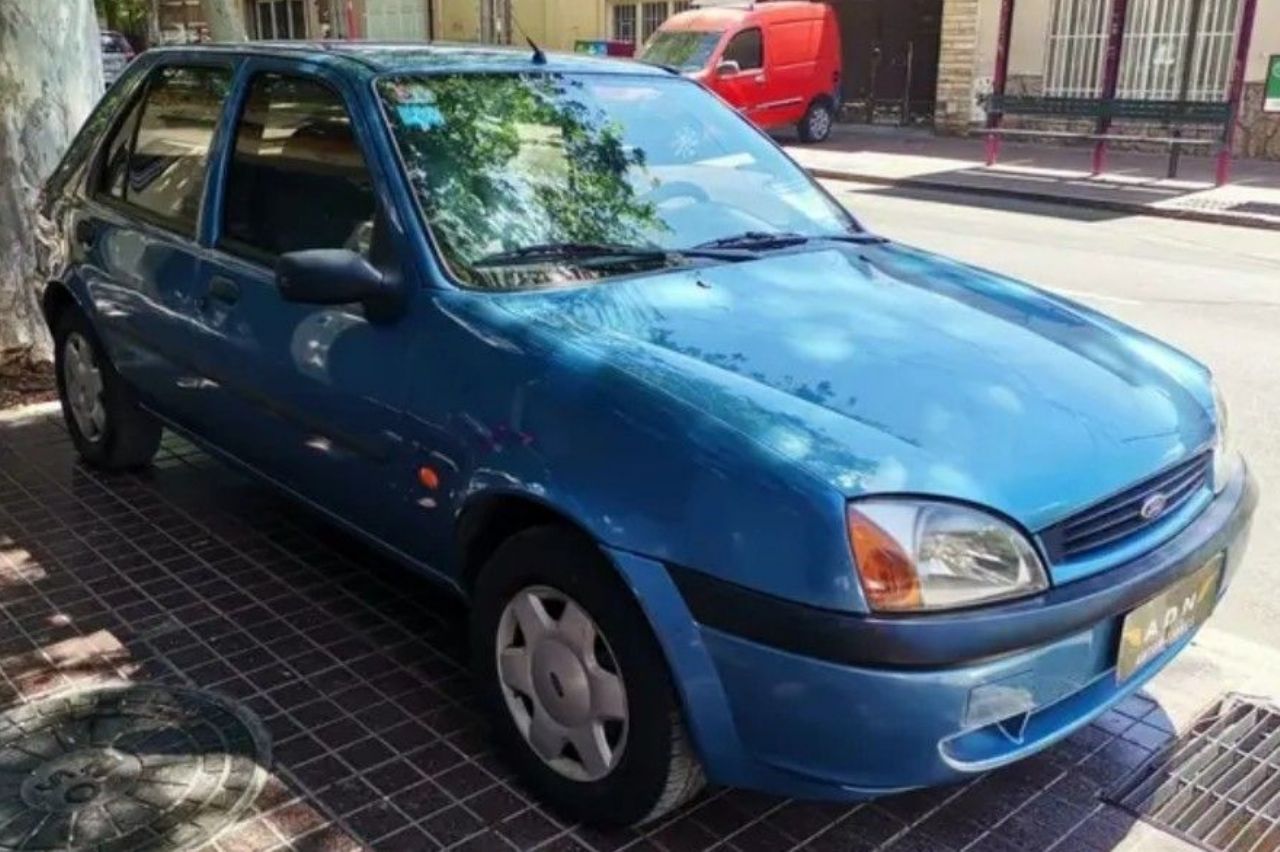 Ford Fiesta Usado en Mendoza, deRuedas