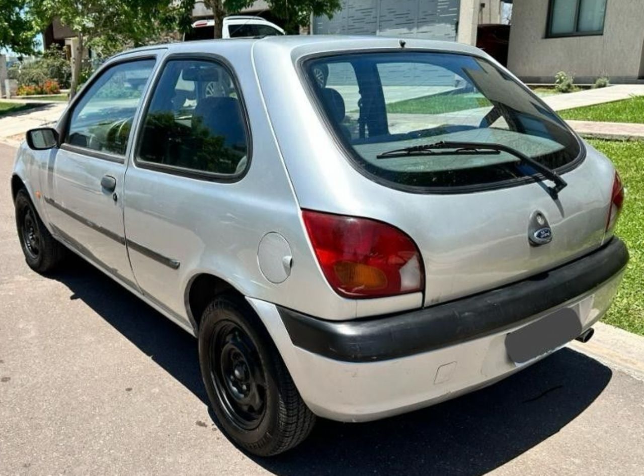 Ford Fiesta Usado en Mendoza, deRuedas