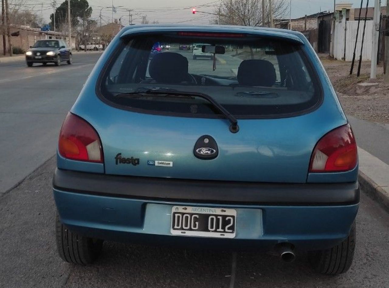 Ford Fiesta Usado en Mendoza, deRuedas