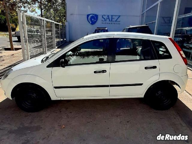 Ford Fiesta Usado en Mendoza, deRuedas