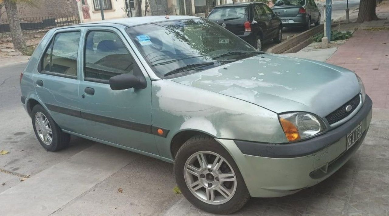 Ford Fiesta Usado en Mendoza, deRuedas