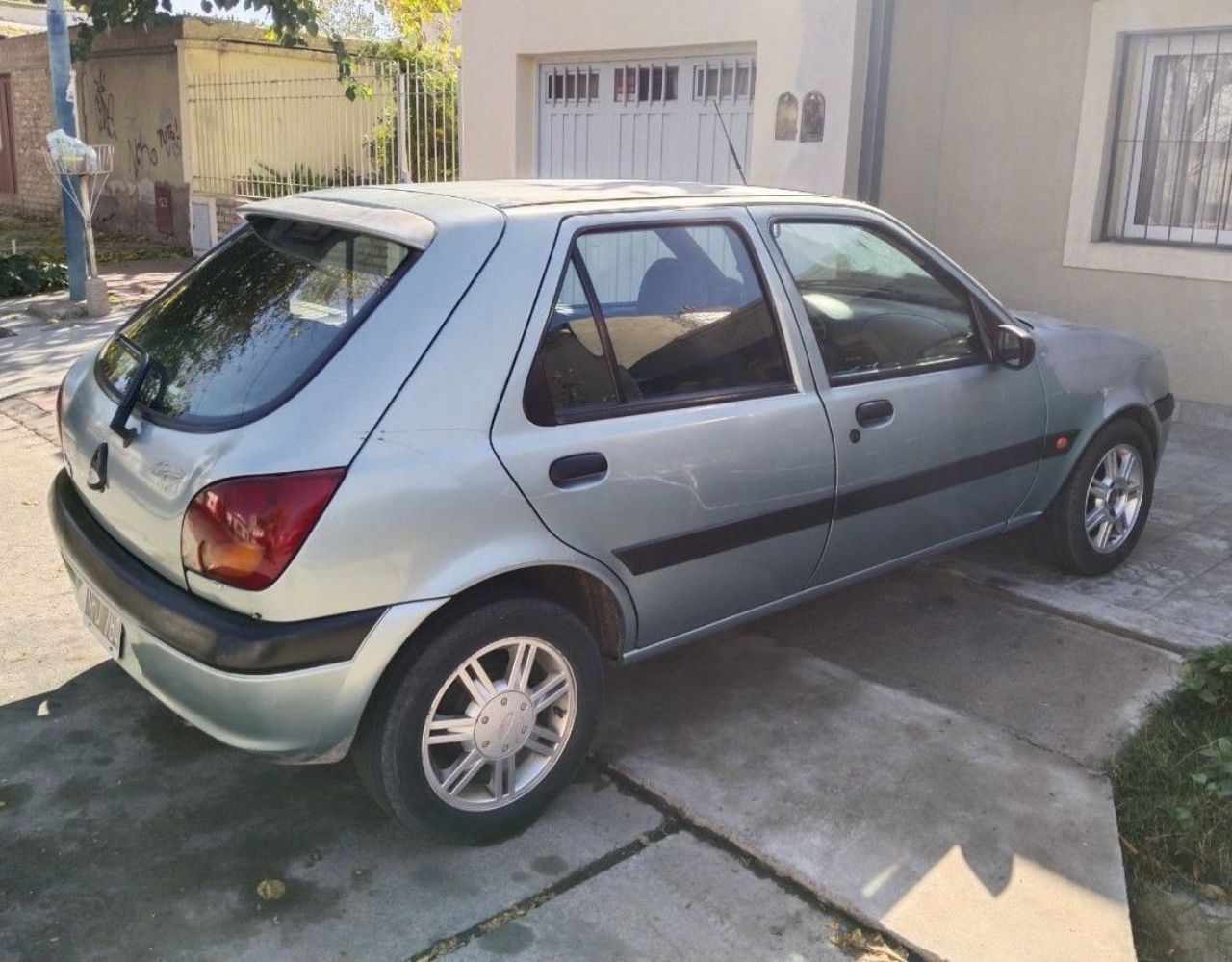Ford Fiesta Usado en Mendoza, deRuedas