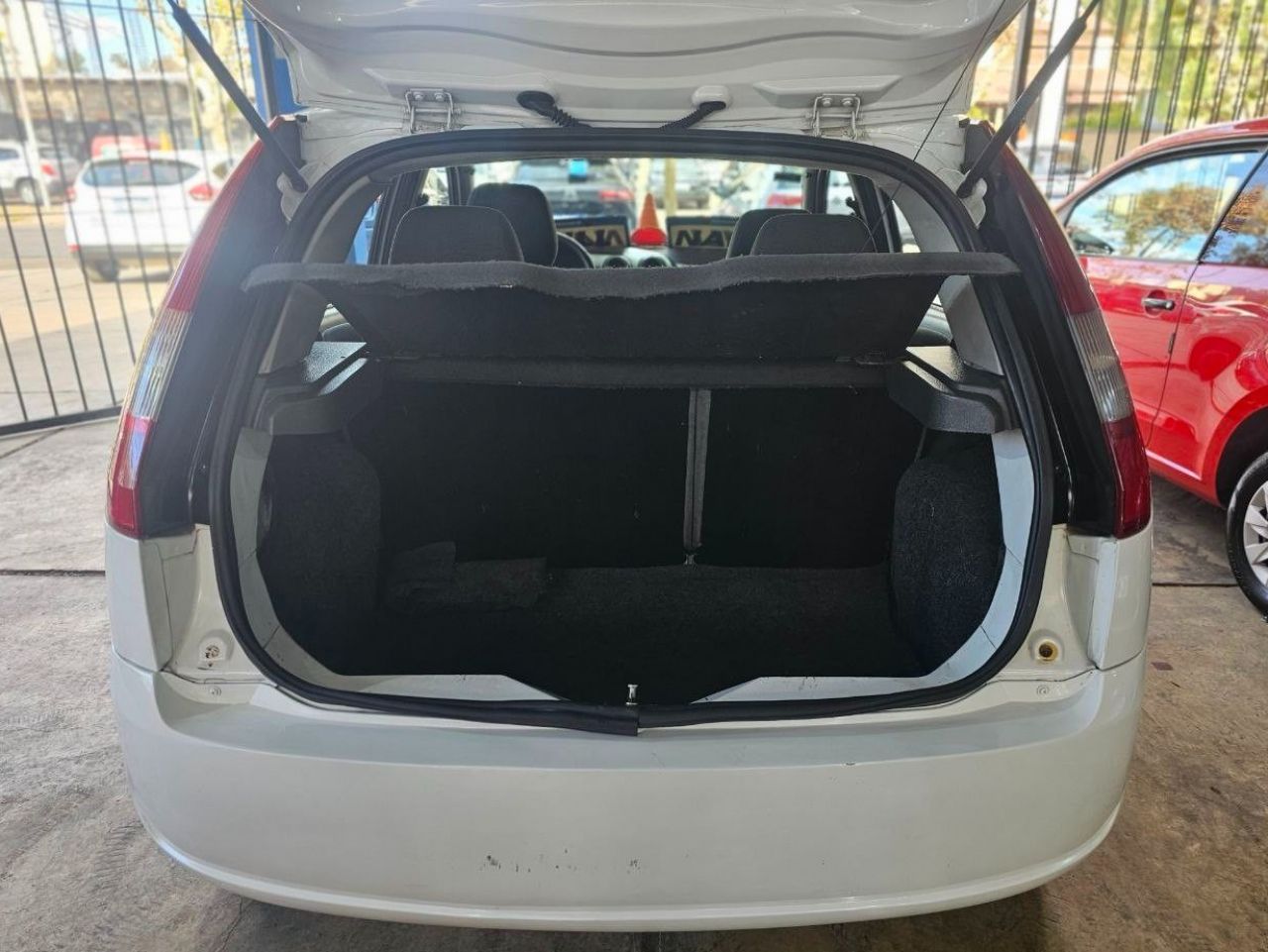 Ford Fiesta Usado en Mendoza, deRuedas