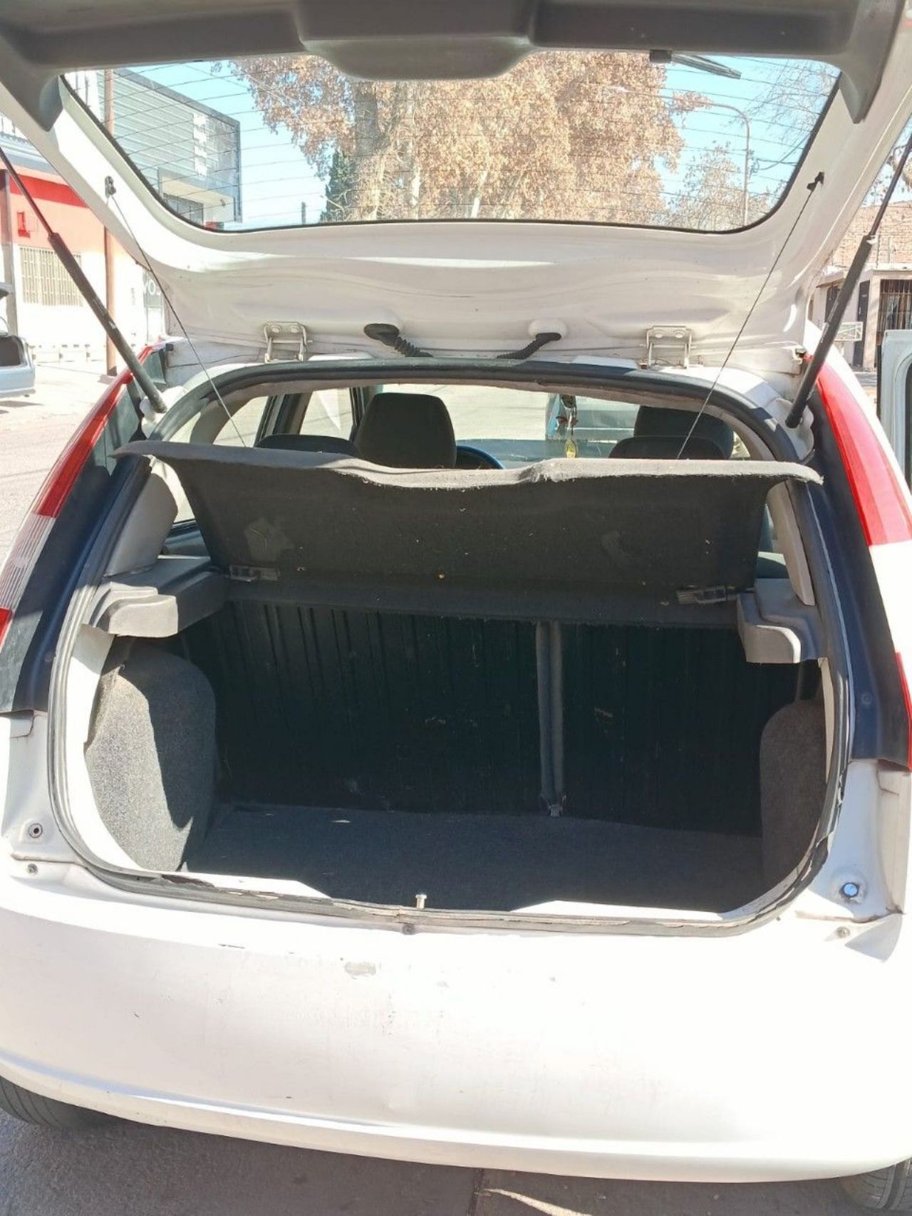 Ford Fiesta Usado en Mendoza, deRuedas