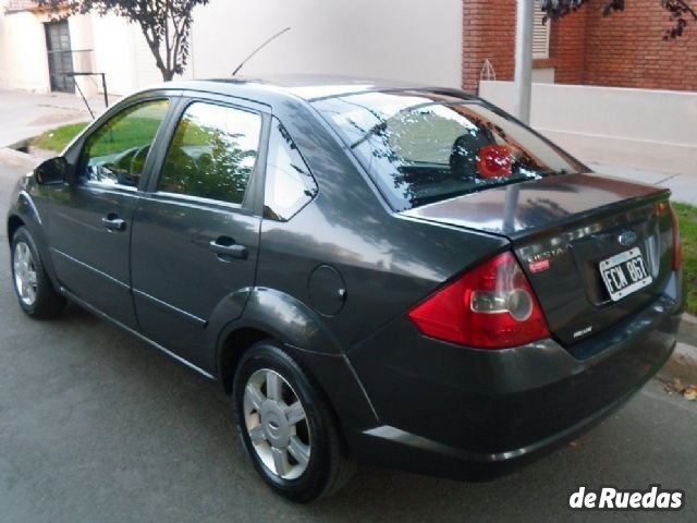 Ford Fiesta Usado en Mendoza, deRuedas