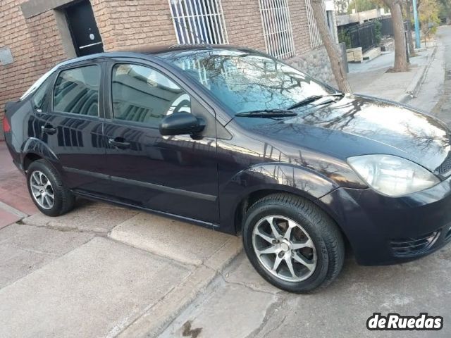 Ford Fiesta Usado en Mendoza, deRuedas