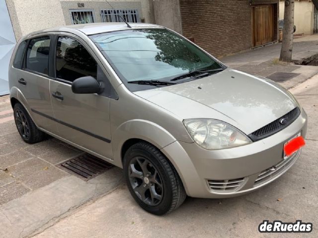 Ford Fiesta Usado en Mendoza, deRuedas