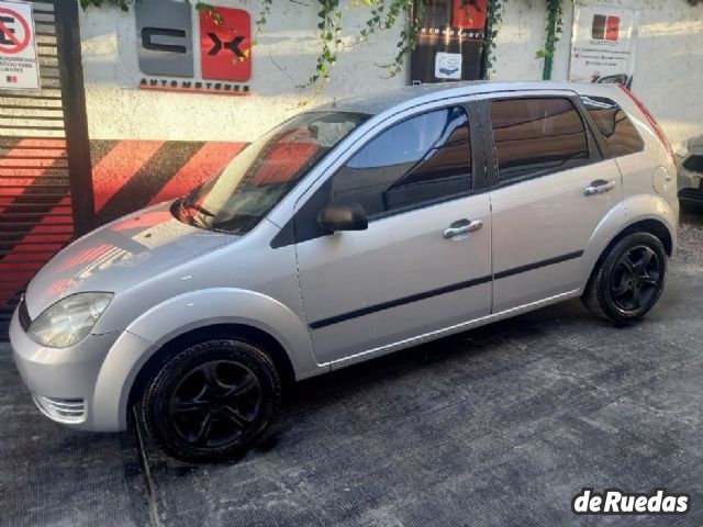 Ford Fiesta Usado en Mendoza, deRuedas