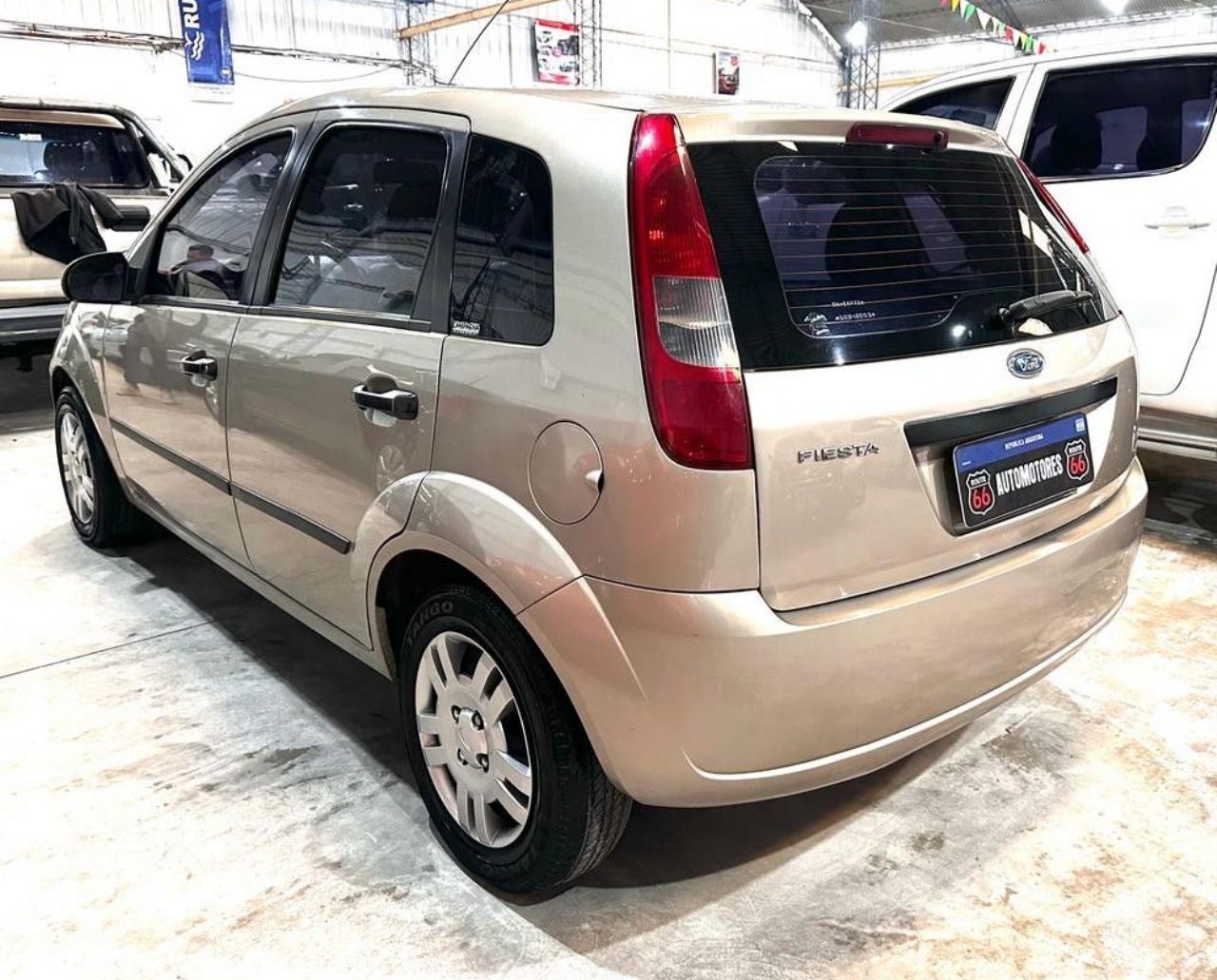 Ford Fiesta Usado en Mendoza, deRuedas