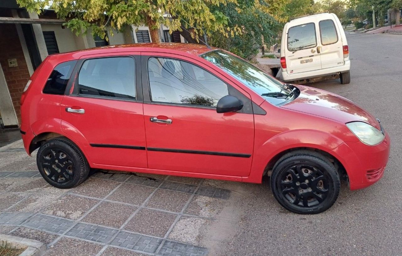 Ford Fiesta Usado en Mendoza, deRuedas