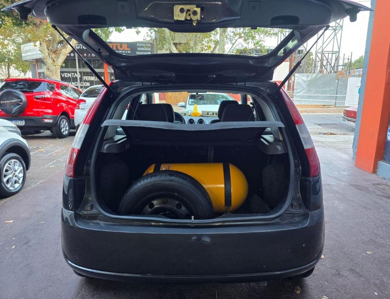 Ford Fiesta Usado en Mendoza, deRuedas