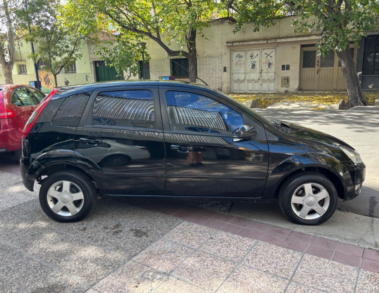 Ford Fiesta Usado Financiado en Mendoza, deRuedas