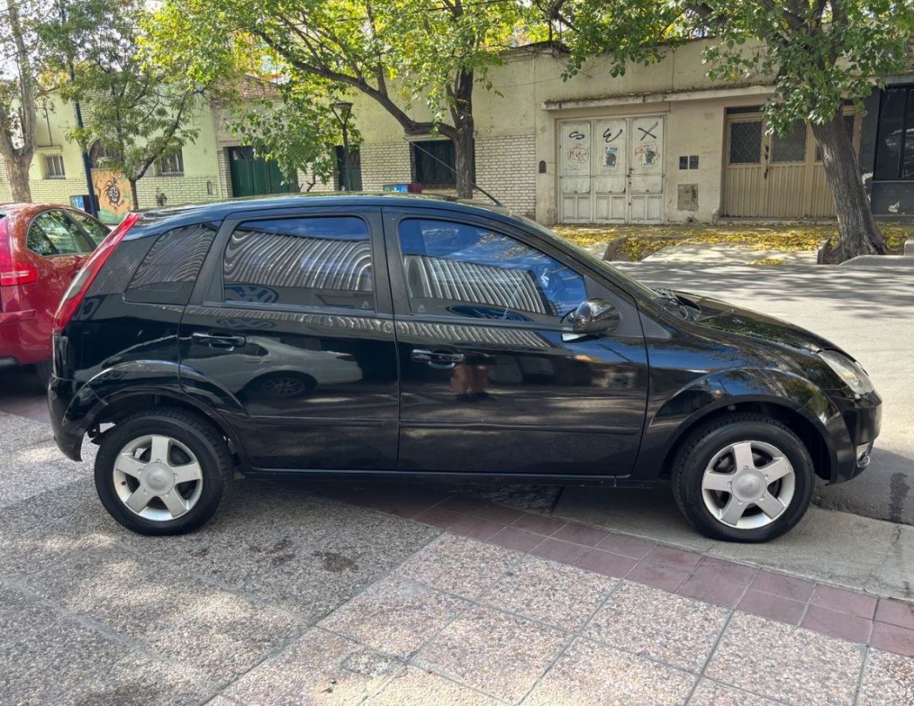Ford Fiesta Usado Financiado en Mendoza, deRuedas