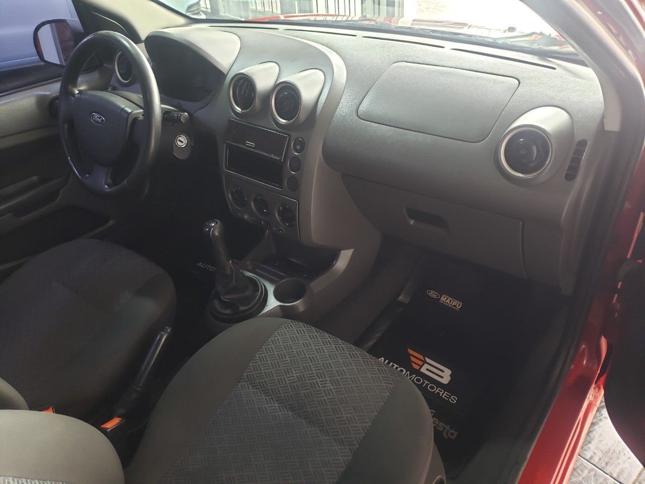 Ford Fiesta Usado Financiado en Mendoza, deRuedas