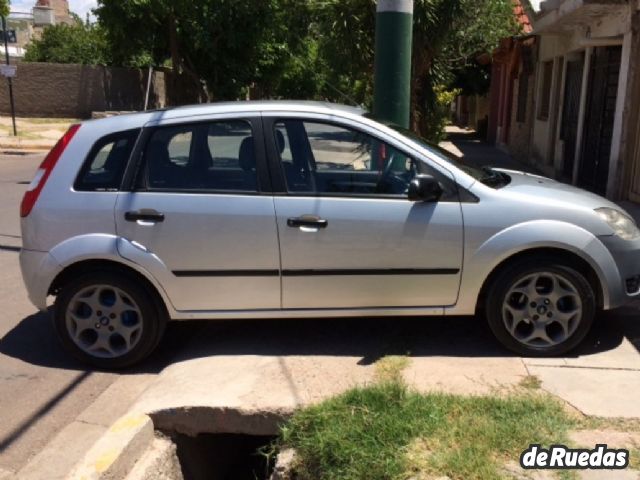 Ford Fiesta Usado en Mendoza, deRuedas