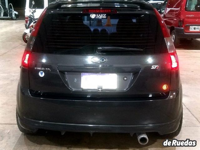 Ford Fiesta Usado en Mendoza, deRuedas