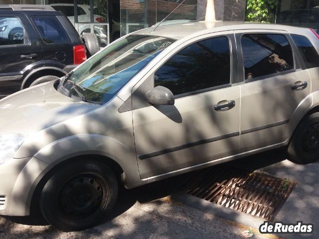 Ford Fiesta Usado en Mendoza, deRuedas