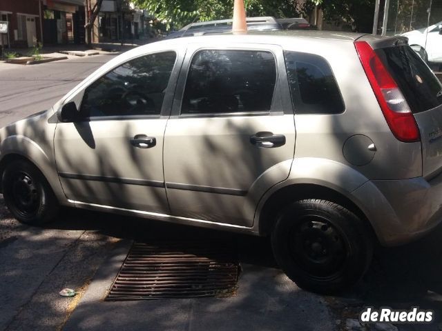Ford Fiesta Usado en Mendoza, deRuedas