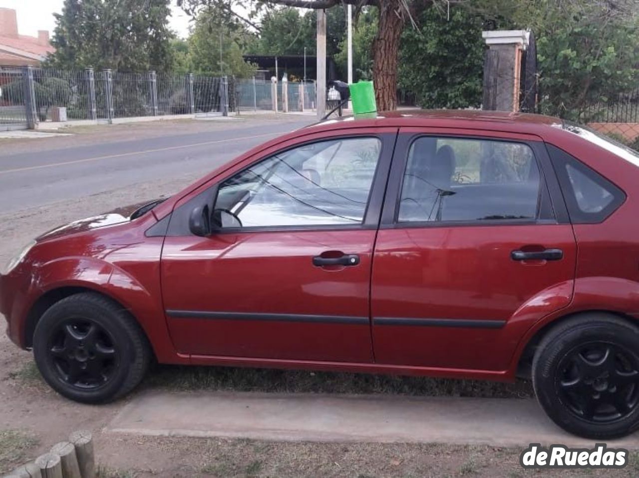 Ford Fiesta Usado en Mendoza, deRuedas