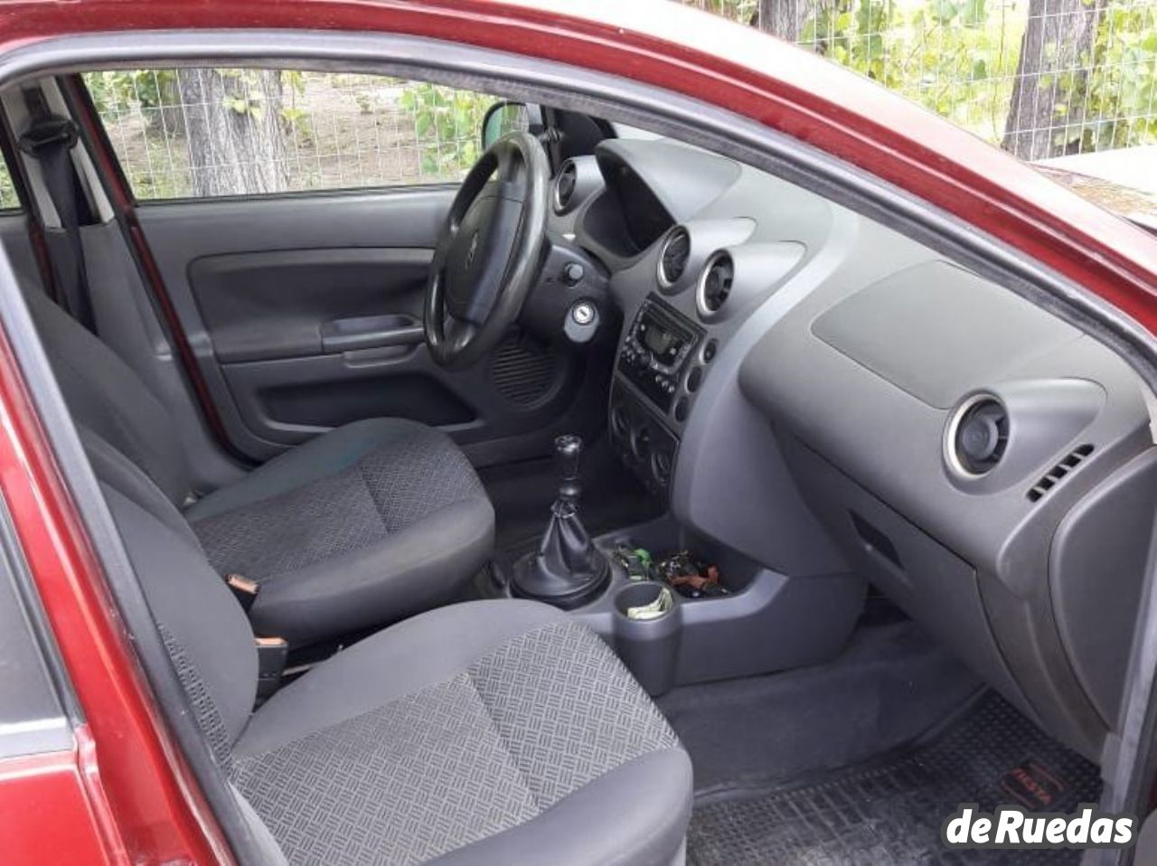 Ford Fiesta Usado en Mendoza, deRuedas