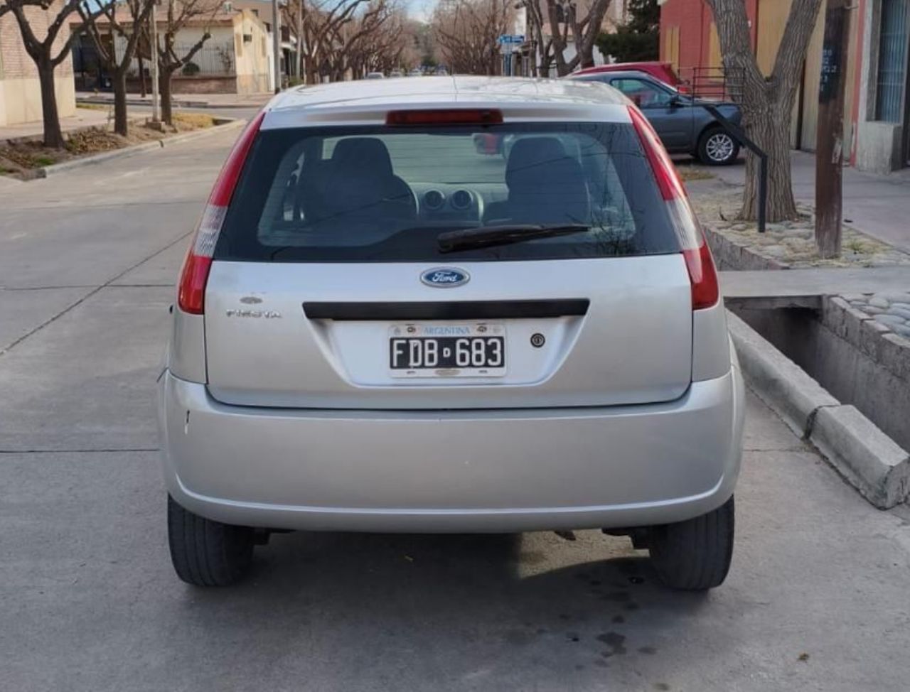 Ford Fiesta Usado en Mendoza, deRuedas