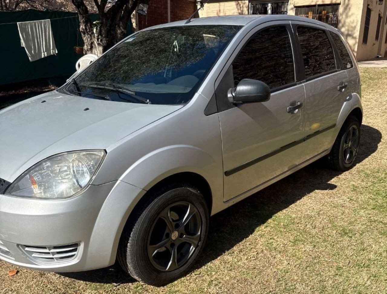 Ford Fiesta Usado en Mendoza, deRuedas