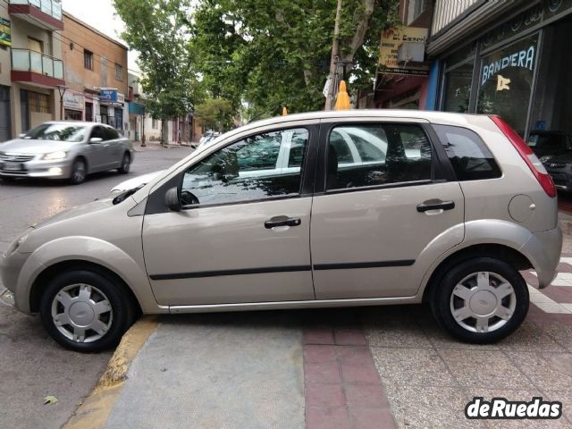 Ford Fiesta Usado en Mendoza, deRuedas