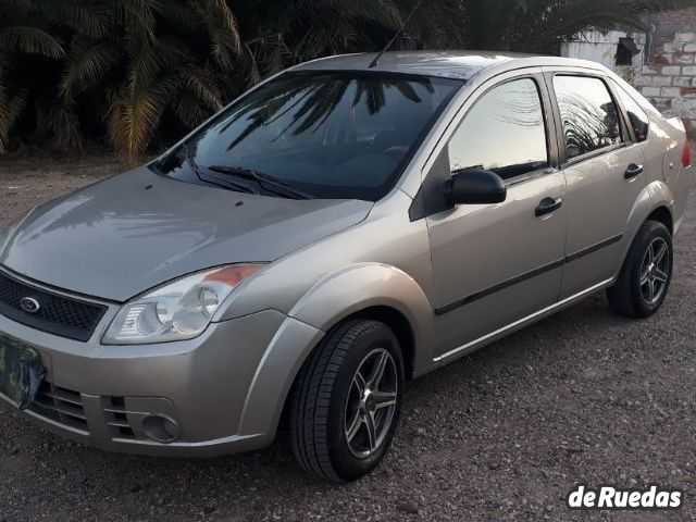 Ford Fiesta Usado en Mendoza, deRuedas