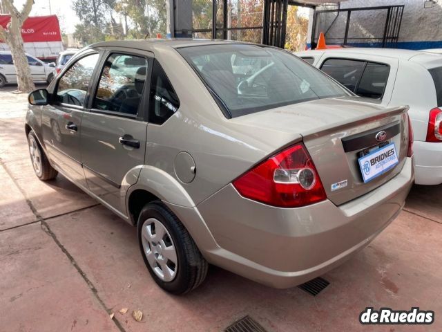 Ford Fiesta Usado en Mendoza, deRuedas