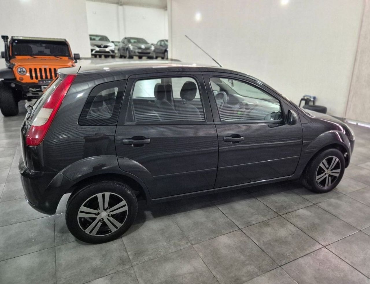 Ford Fiesta Usado Financiado en Mendoza, deRuedas