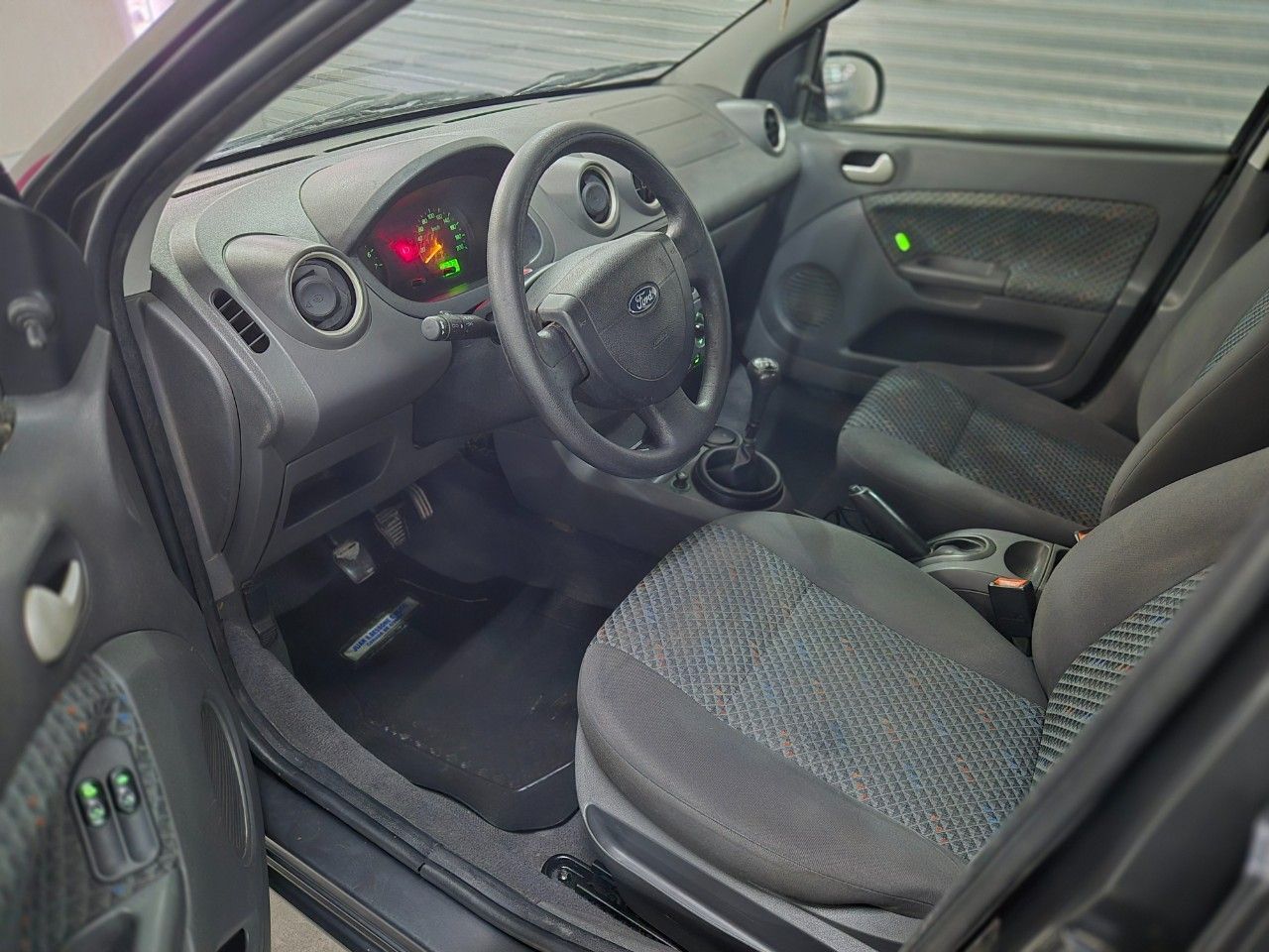 Ford Fiesta Usado Financiado en Mendoza, deRuedas