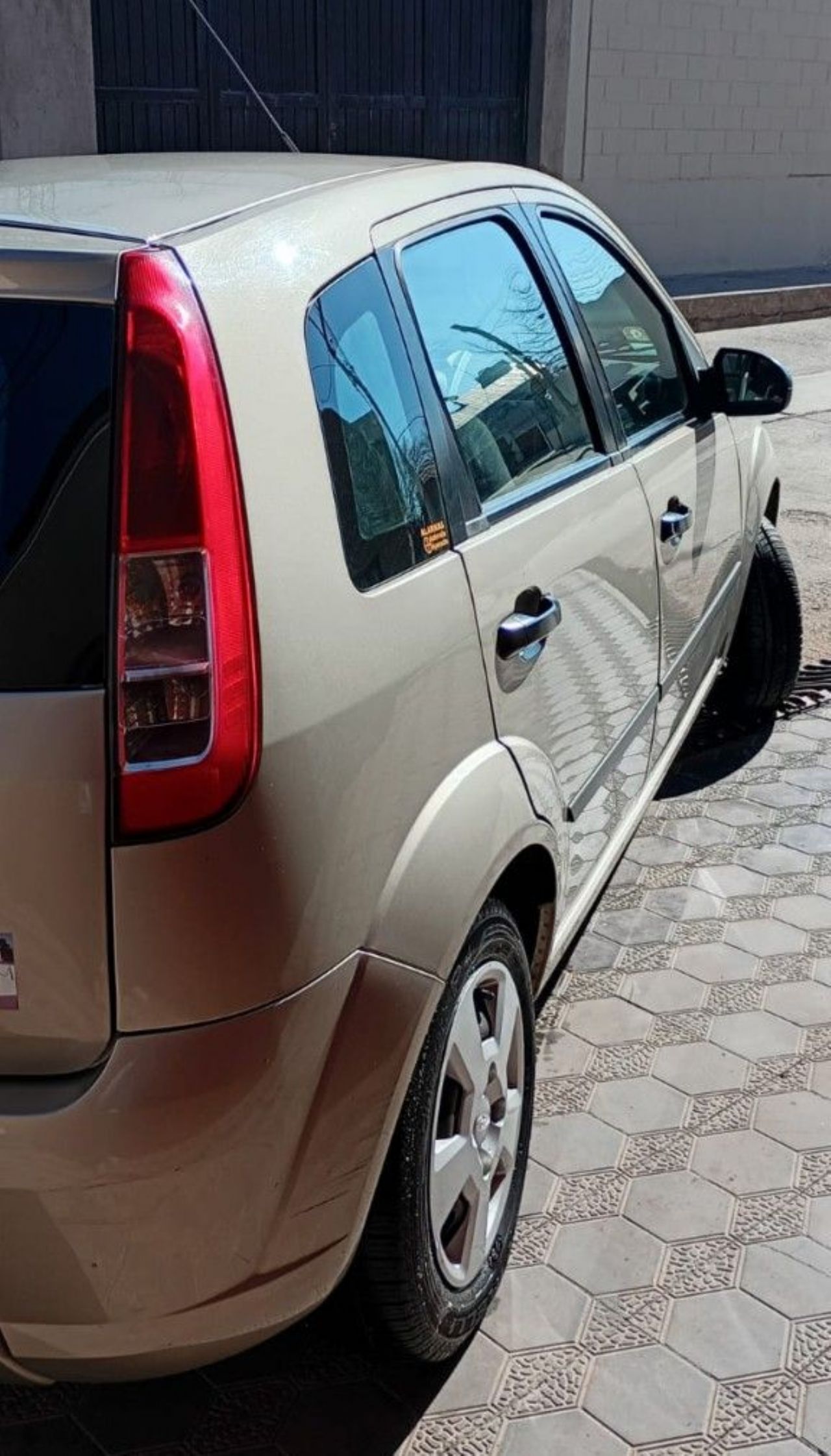 Ford Fiesta Usado en Mendoza, deRuedas