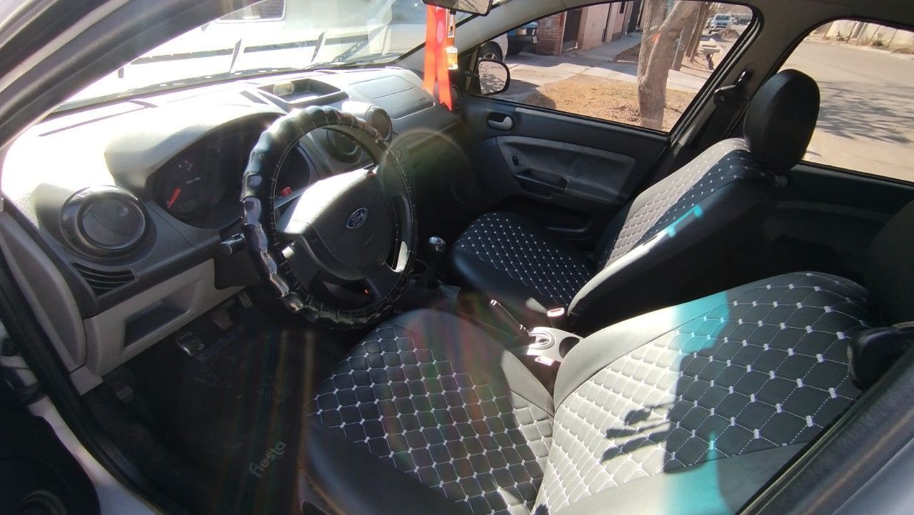 Ford Fiesta Usado en Mendoza, deRuedas