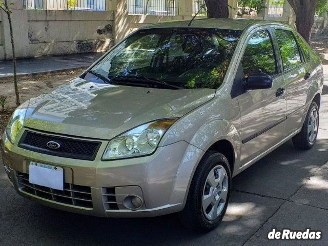 Ford Fiesta Usado en Mendoza, deRuedas