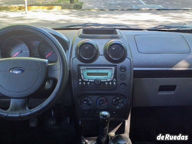 Ford Fiesta Usado en Mendoza, deRuedas