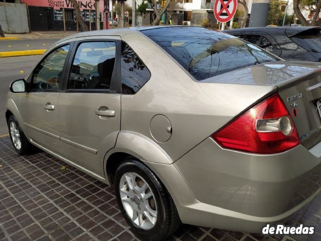 Ford Fiesta Usado en Mendoza, deRuedas