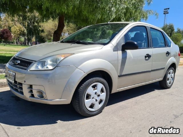 Ford Fiesta Usado en Mendoza, deRuedas