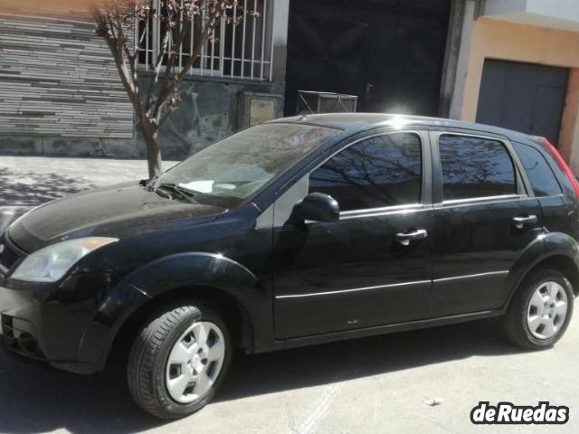 Ford Fiesta Usado en Mendoza, deRuedas