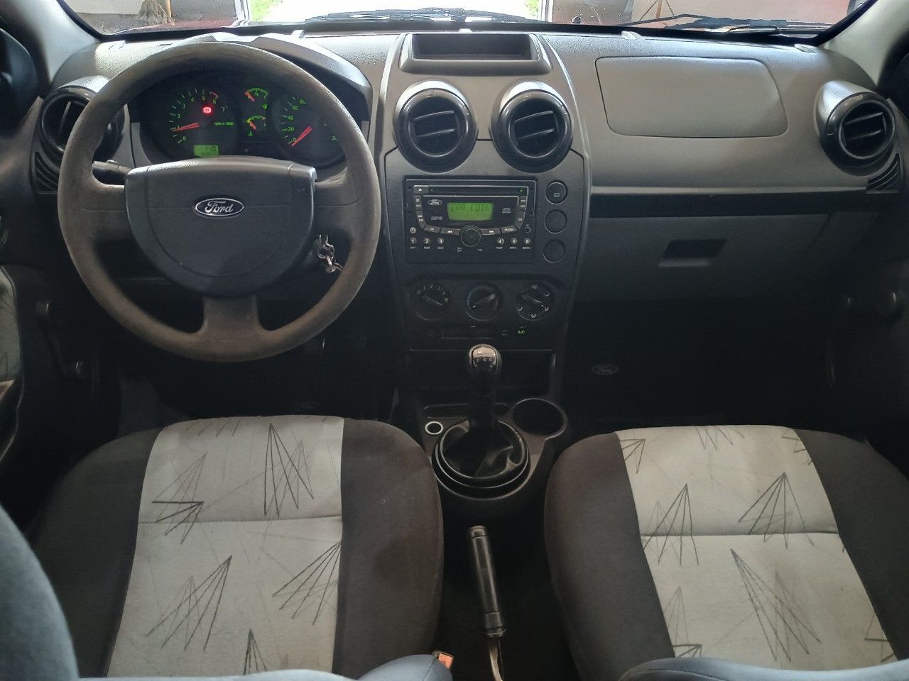 Ford Fiesta Usado en Mendoza, deRuedas