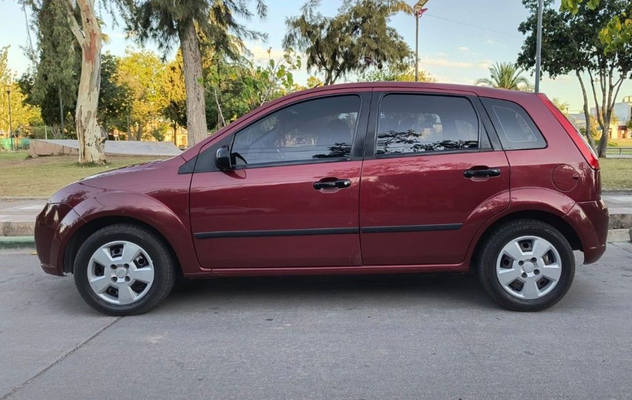 Ford Fiesta Usado en Mendoza, deRuedas