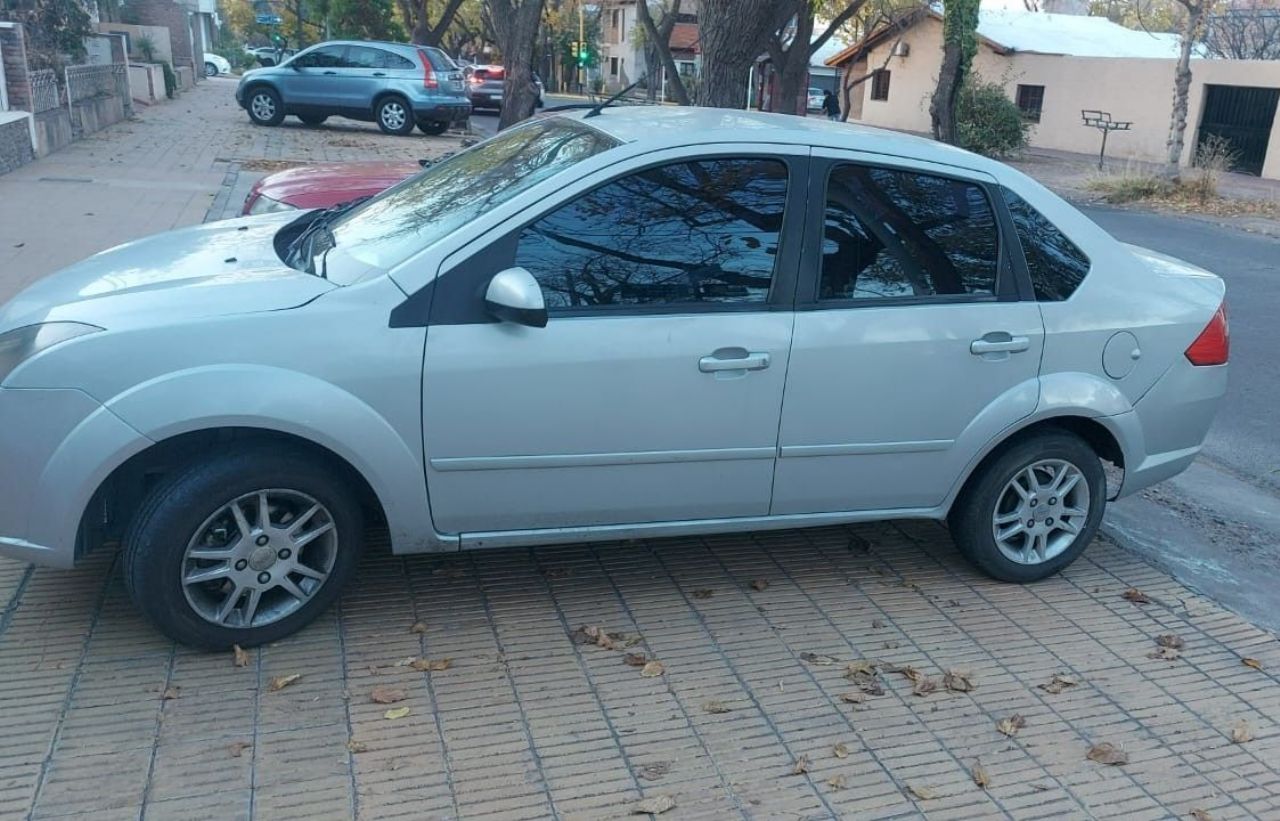 Ford Fiesta Usado en Mendoza, deRuedas