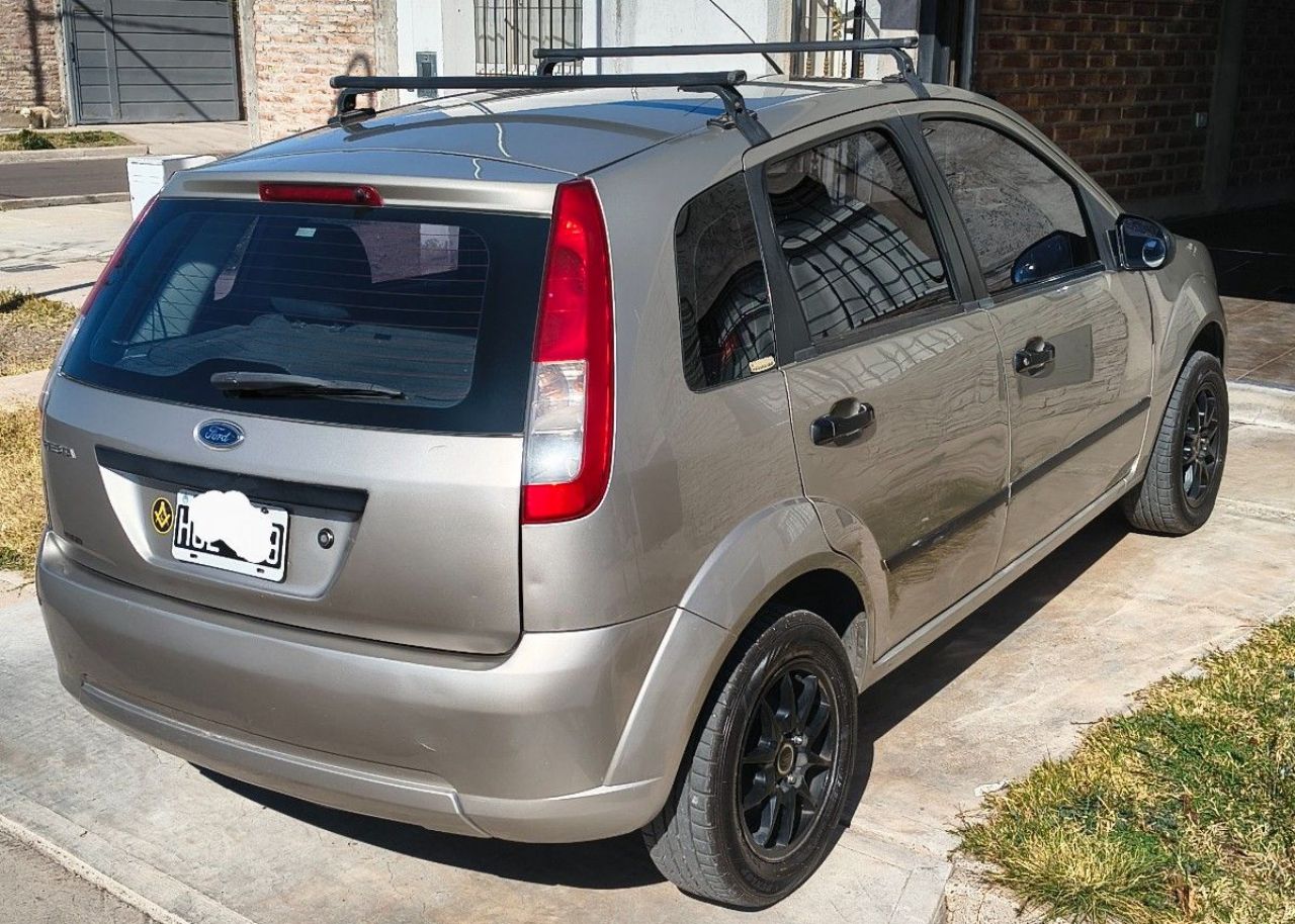 Ford Fiesta Usado en Mendoza, deRuedas