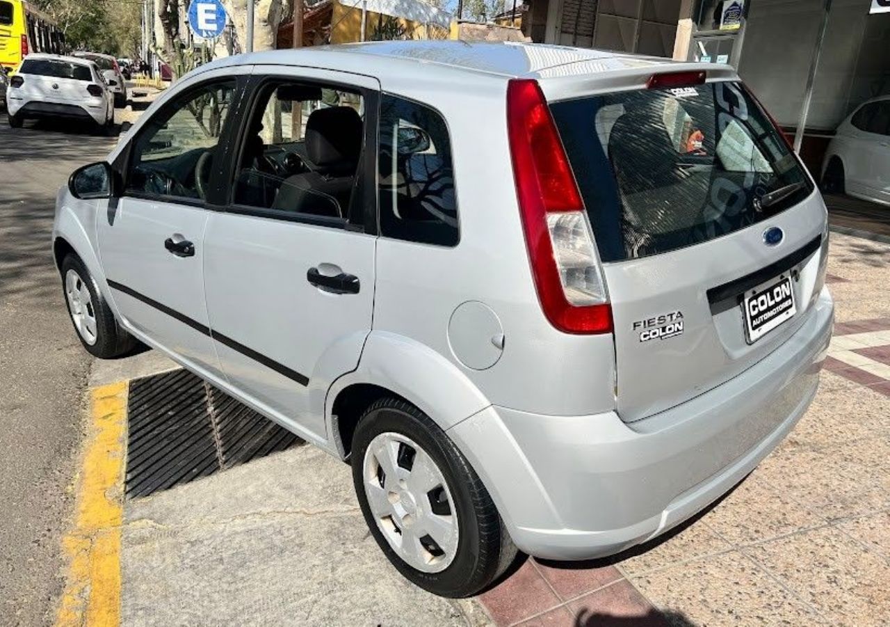 Ford Fiesta Usado en Mendoza, deRuedas