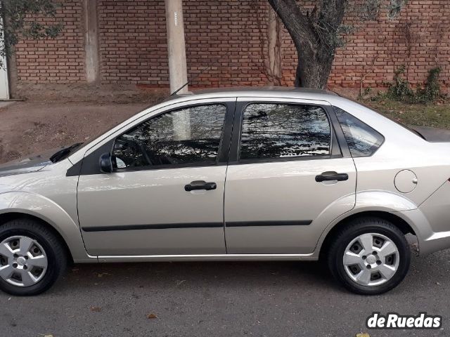 Ford Fiesta Usado en Mendoza, deRuedas