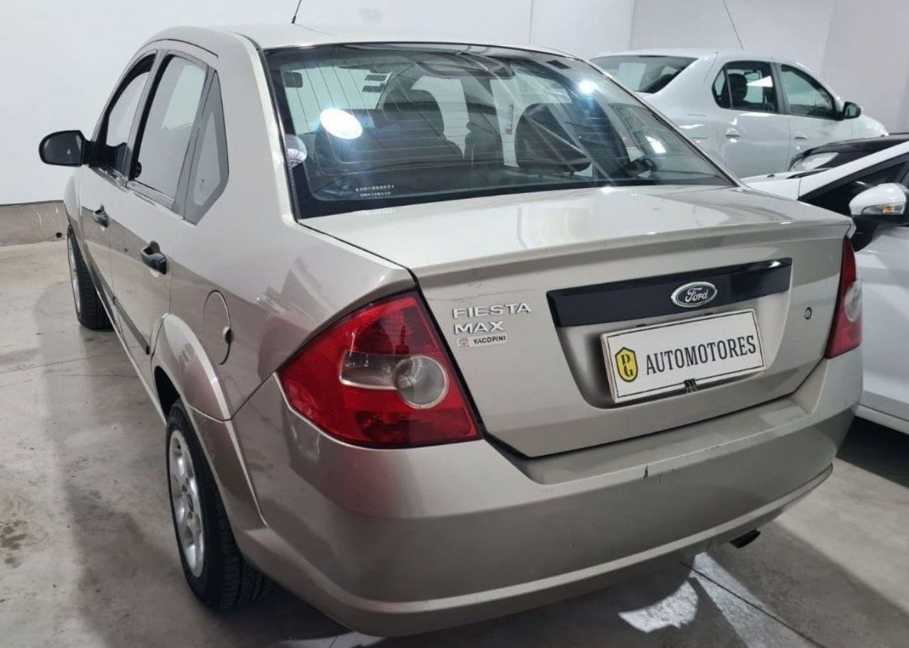 Ford Fiesta Usado en Mendoza, deRuedas