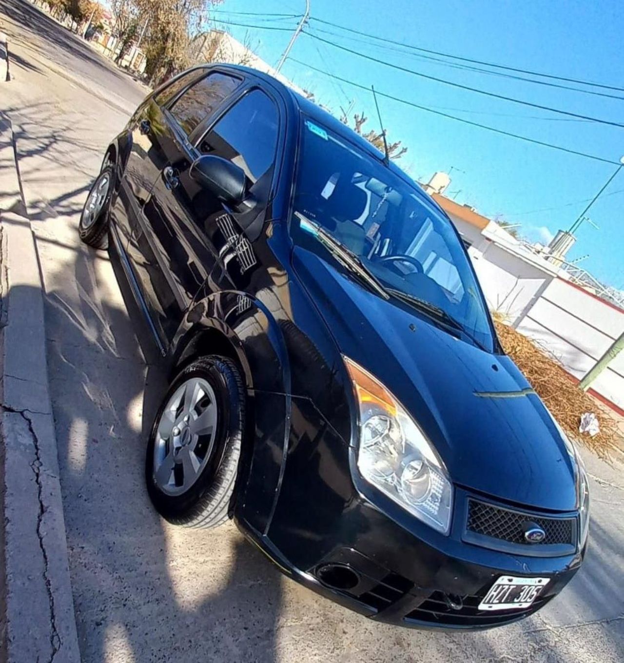 Ford Fiesta Usado en Mendoza, deRuedas